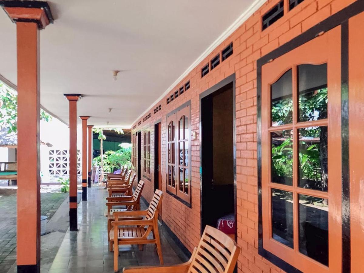 Oka Homestay Mitra Reddoorz ماتارام المظهر الخارجي الصورة